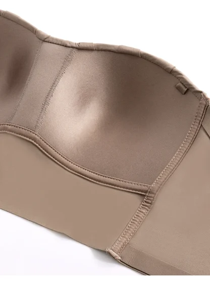 Elegant Strapless Bra with Pleated Design - Image 14