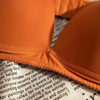 Simple Bra with Deep V-neck Design - Image 3