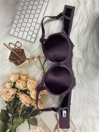 Chic Lace Push Up Bra with Underwire - Image 2
