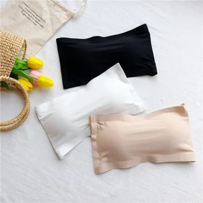 Seamless Bra with Criss-Cross Back Design - Image 10