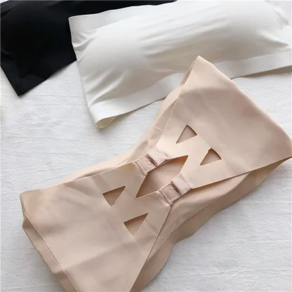 Seamless Bra with Criss-Cross Back Design - Image 5