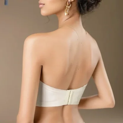 Elegant Strapless Bra with Pleated Design - Image 3