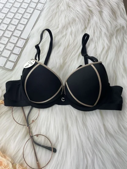 Full Support Bra with Push Up Design - Image 5