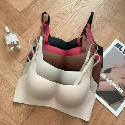 Seamless Solid Color Bra with Wireless Design