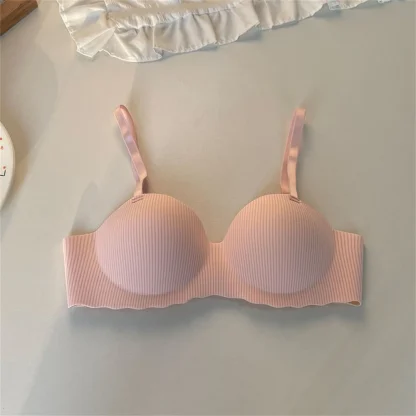 Comfy Push Up Bra with Ripple Texture Design